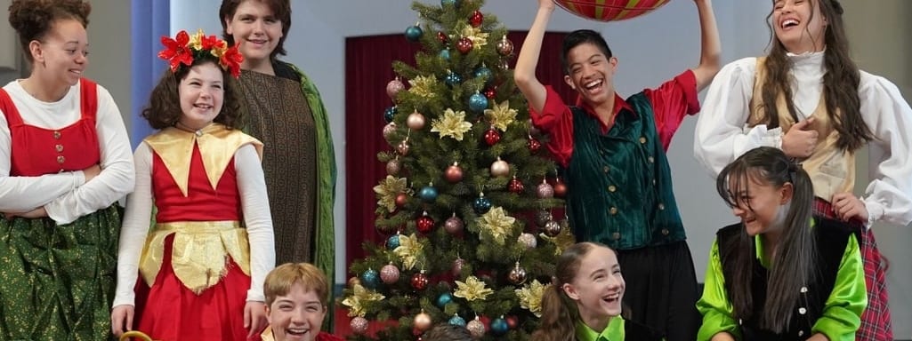 Book Nooks – A Christmas Musical