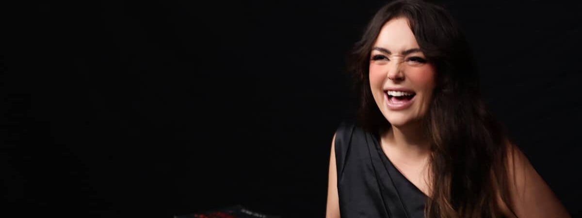 Bec Pynor – Someone Else’s Story