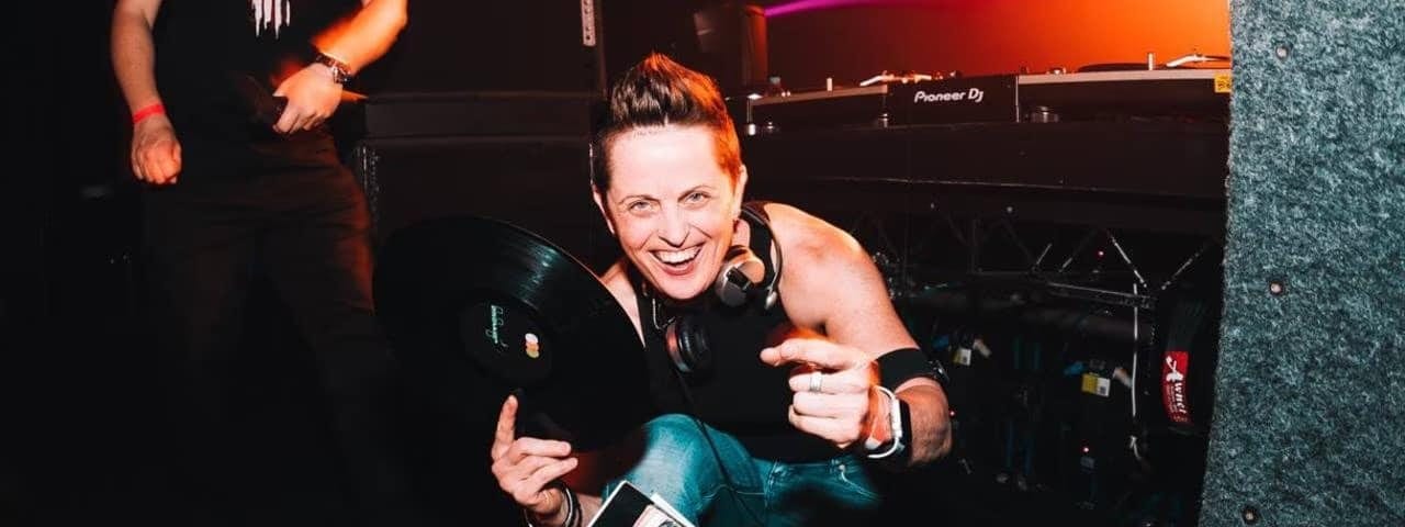 DJ JoSH