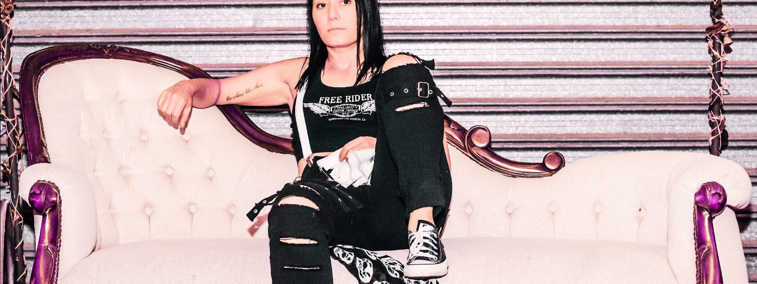 Karly Jewell – Drops New Single, Rock Ain’t Pretty From #3 Australia Aria Album