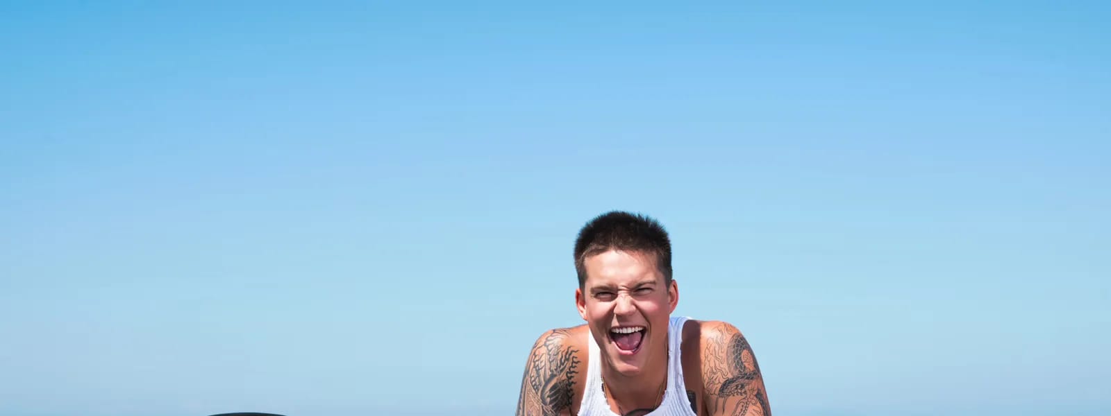 Cameron Whitcomb Announces Australian Tour