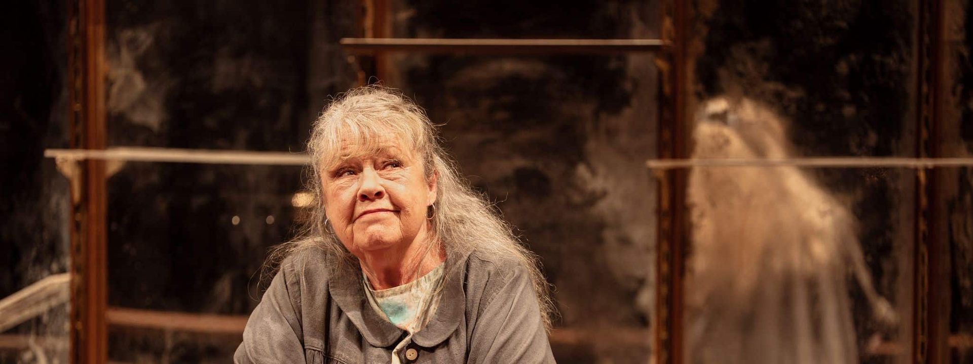 Noni Hazlehurst: The Lark