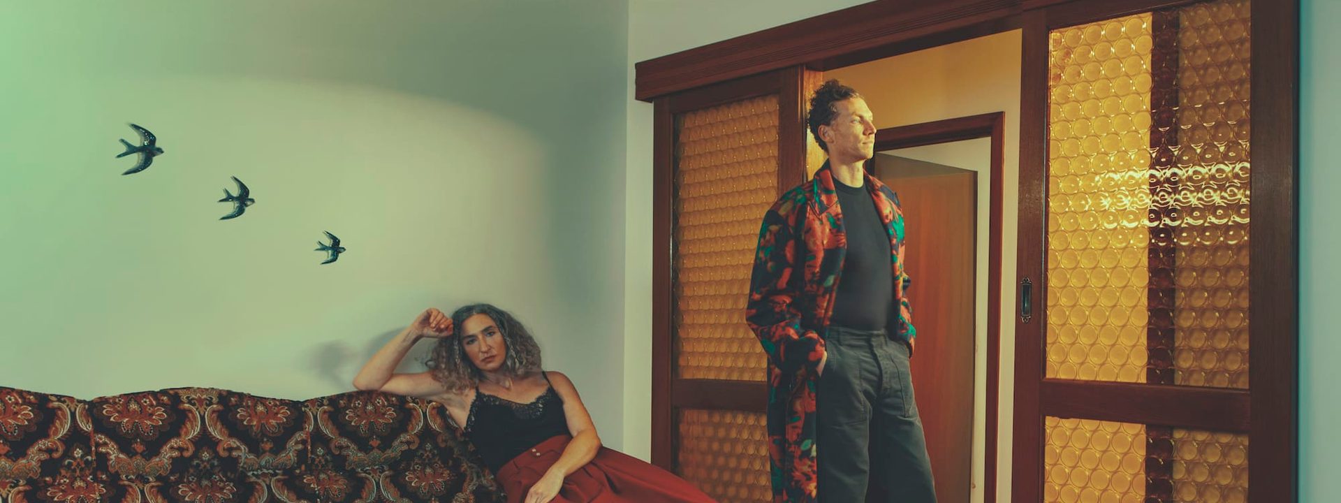 Mama Kin Spender Share Bewitching New Single ‘Arrows’