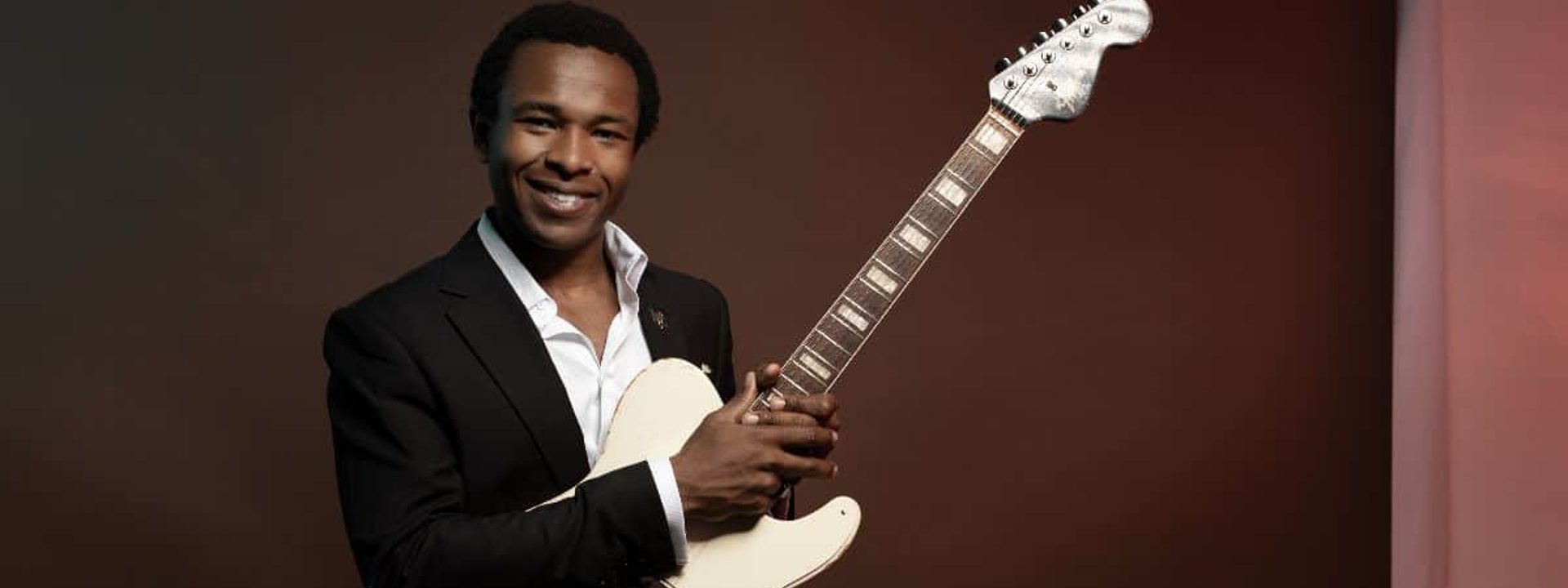 Solomon Hicks Reveals New Single Driftin’ And Driftin’