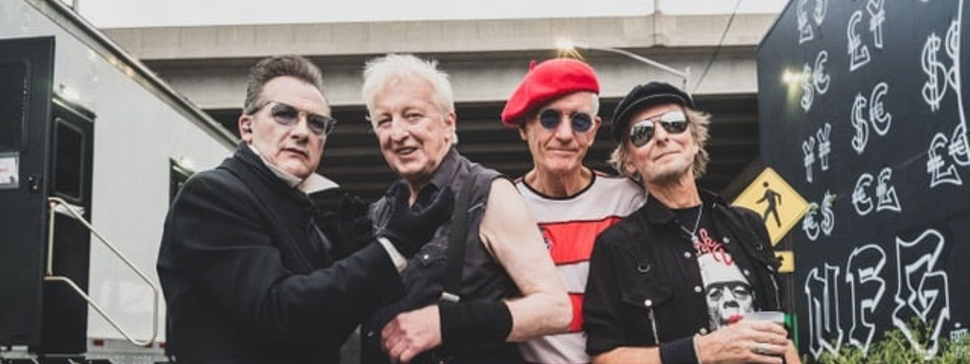 The Damned Cover Pink Floyd