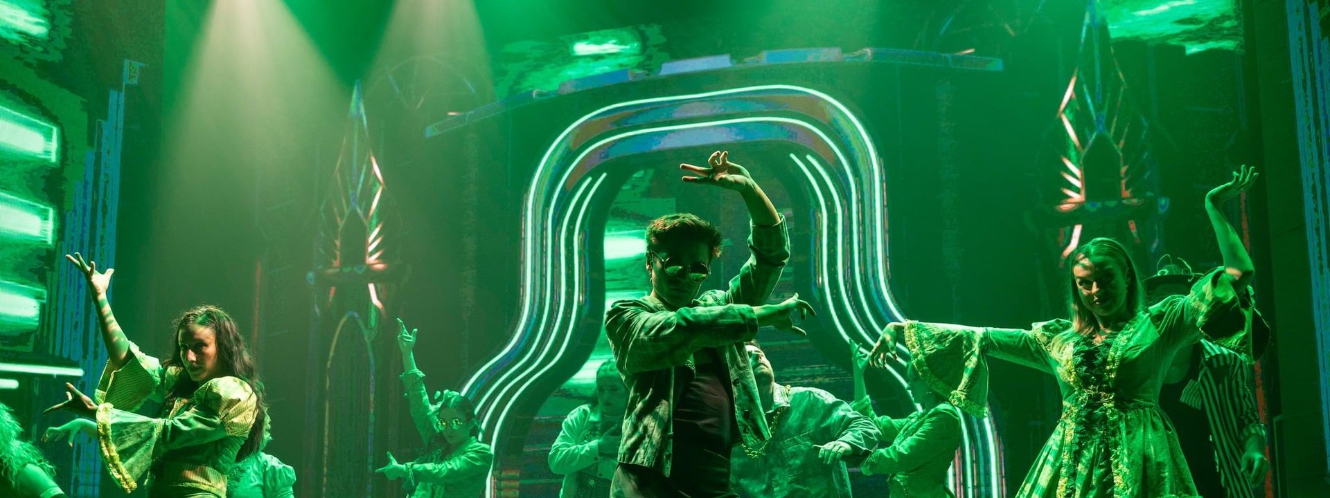 Oz Cirque