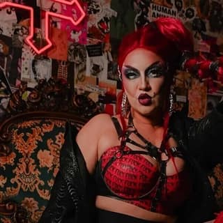 Tash York is Drop Red Gorgeous – 2026 Adelaide Fringe