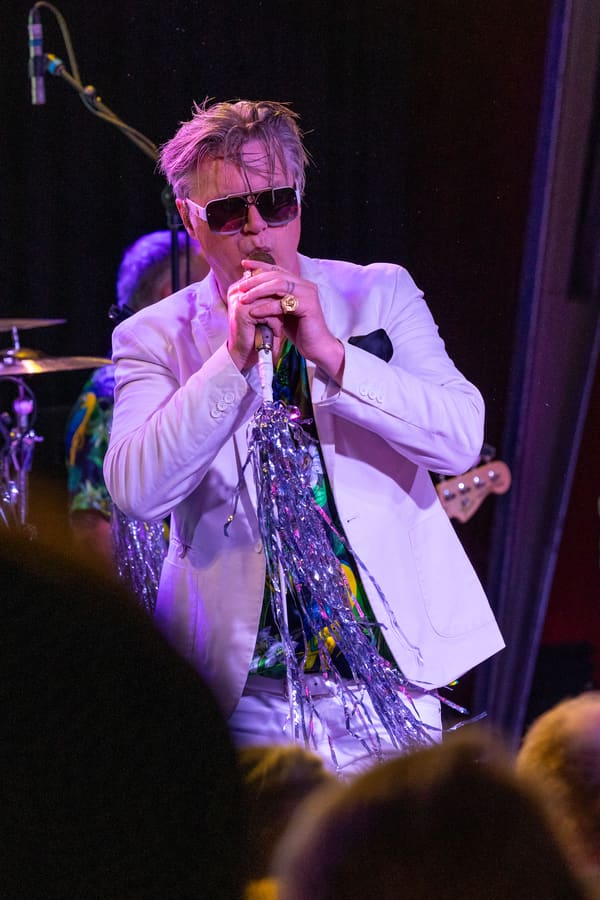 Me First and the Gimme Gimmes