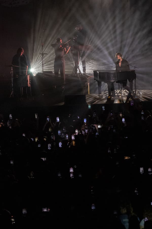Dean Lewis