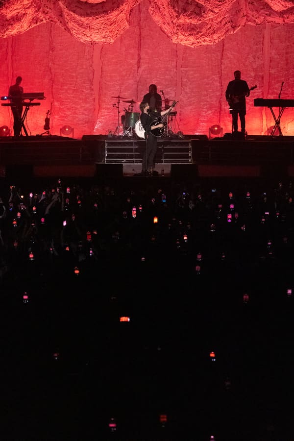 Dean Lewis