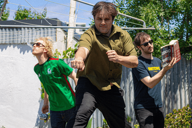Rich Kids – The New Single From Buzz & The Pick Ups Is OUT NOW!