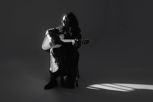 Jenny Mitchell Announces New Album ‘Forest House’ Released May 16:  Album Tour Commences July 12