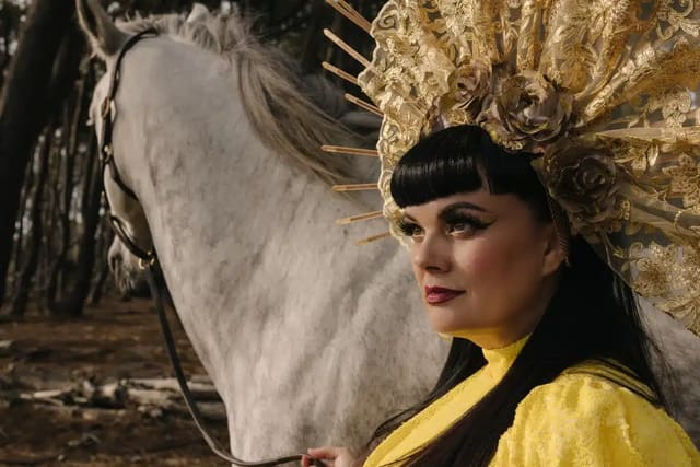 TAMI NEILSON’S New Single ‘You’re Gonna Fall’ Feat. JD MCPHERSON Is OUT TODAY
