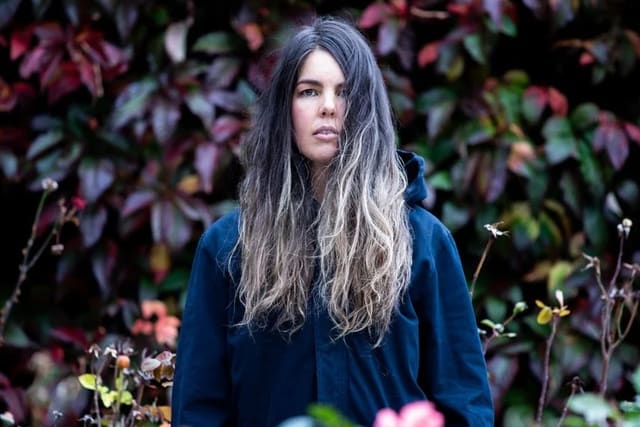 AMA-nominated Mel Parsons releases new single ‘Brick by Brick’ ahead of upcoming NZ and Australian tour