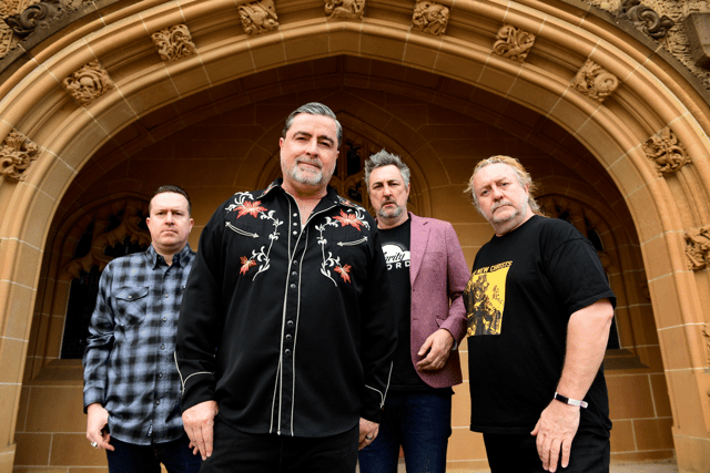 Dave Favours & The Roadside Ashes are back with a new Double A-side single