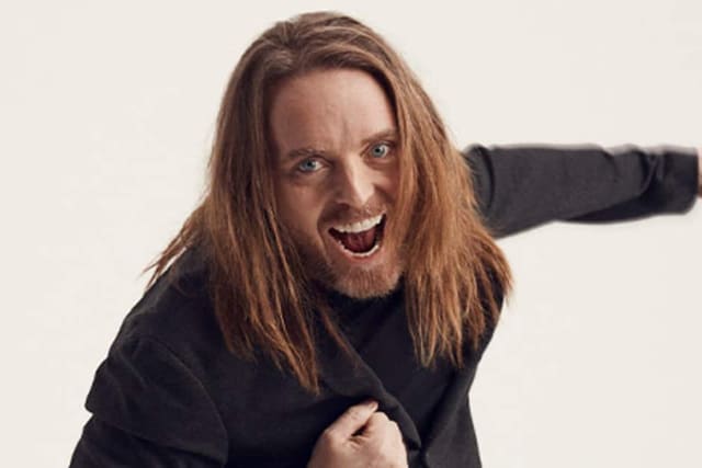 Tim Minchin releases new single “You Grew On Me” from his upcoming album TimMinchinTimeMachine 