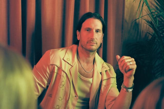 RUSSELL DICKERSON Heats Up Summer With Flirty New Anthem ‘Worth Your Wild’