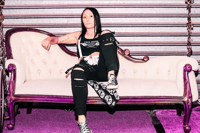Karly Jewell – Drops New Single, Rock Ain’t Pretty From #3 Australia Aria Album