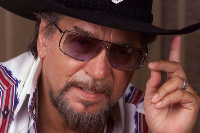 Waylon Jennings Tells The Tale Of ‘The Cowboy (Small Texas Town)’