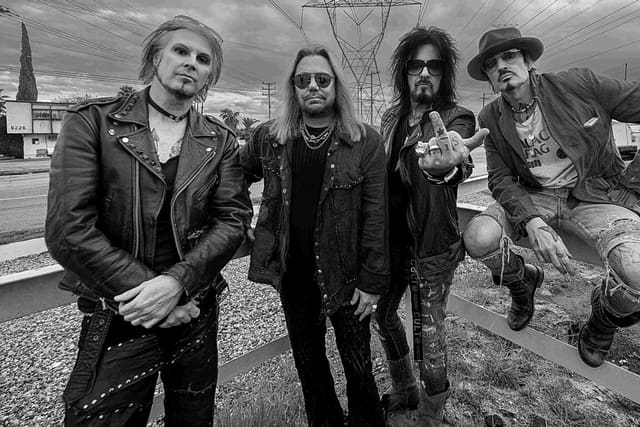 MÖTLEY CRÜE Release ‘From The Beginning’