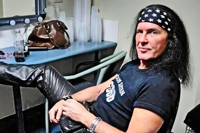 Dave Evans Reforms Rabbit For Their 50th Anniversary