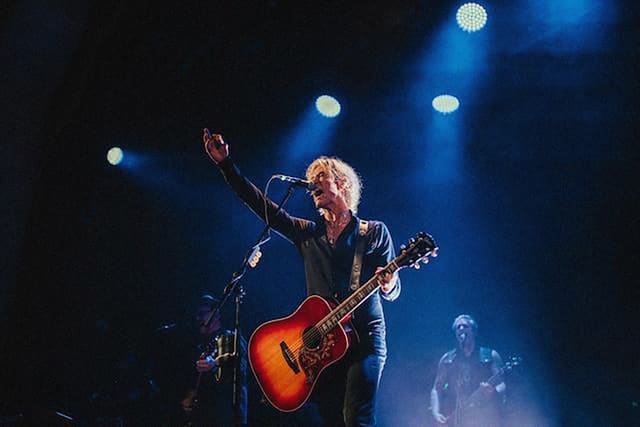 Duff McKagan Releases New Single  Holy Water