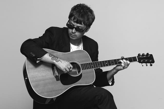 GUV Announces New Album – Warmer Than Gold
