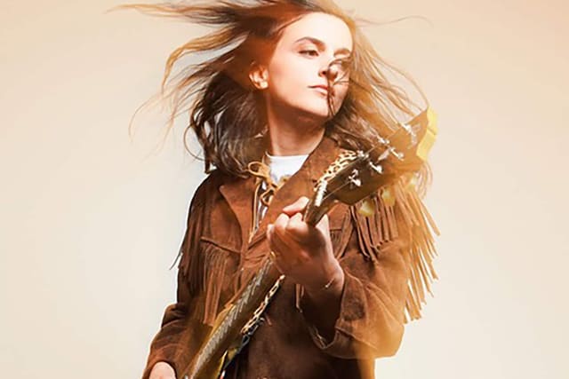 Laura Cox Drops The Broken