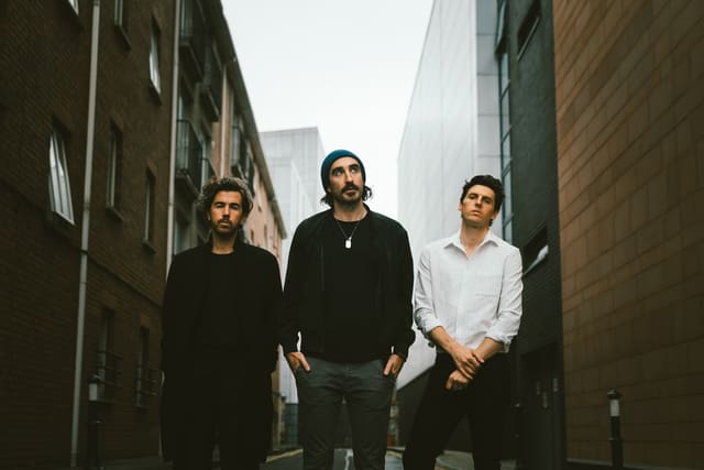 The Corona Share New Single + Video That’s Exactly What Love Is Feat. Gabrielle Aplin