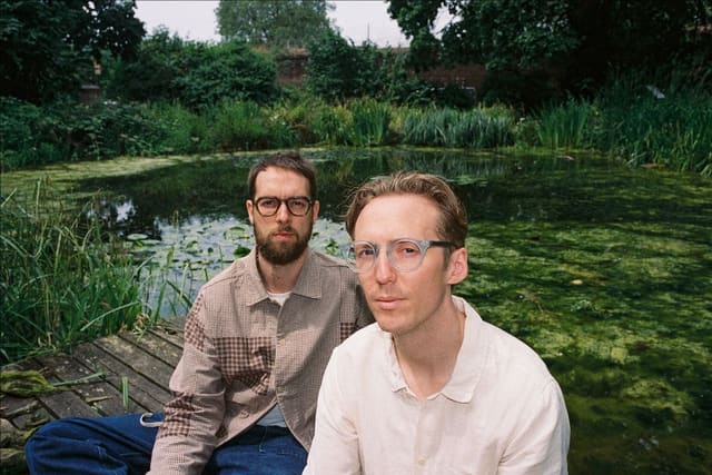 Honne – New Single ‘Backseat Driver’