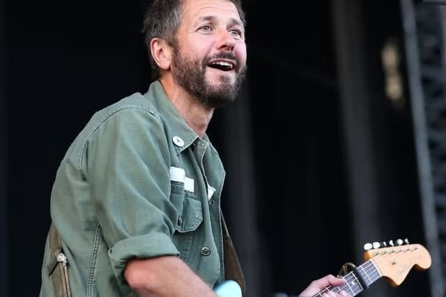 Grant Nicholas of Feeder