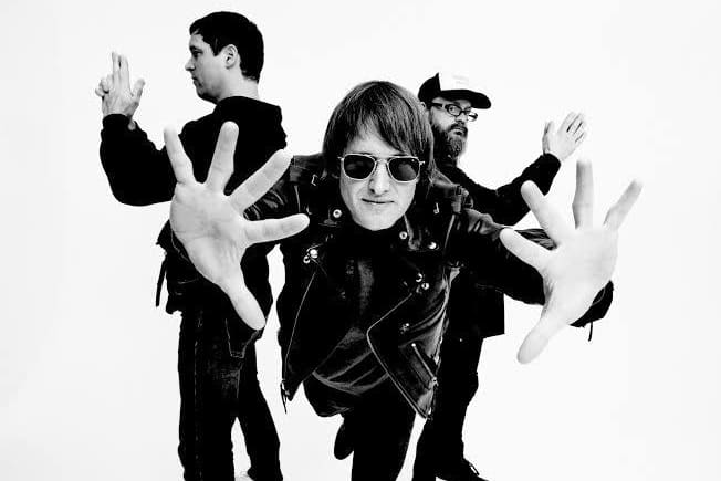 Teenage ambition: why Ash's debut still matters three decades on at the Lions Art Factory