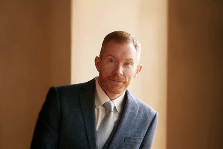 Irish tenor Robin Tritschler traces Heine's poetry across five languages at UKARIA