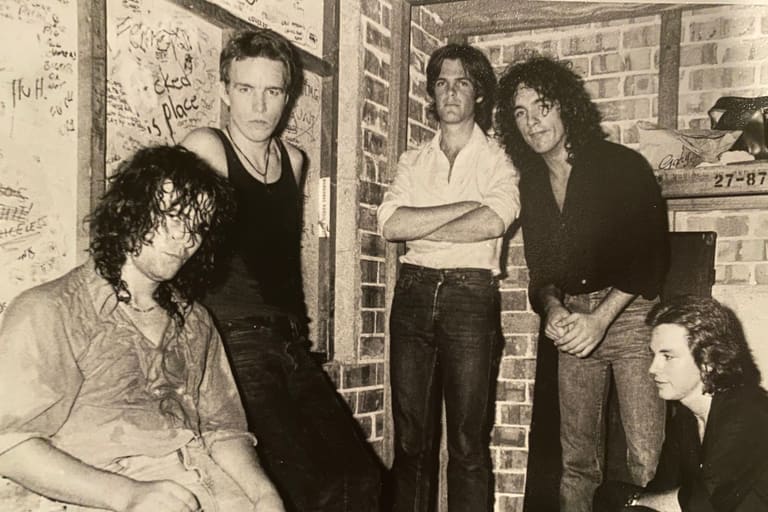 Cold Chisel back at #1 – breaking their own chart record!