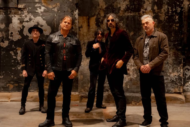 Noiseworks – Take Me Back Tour