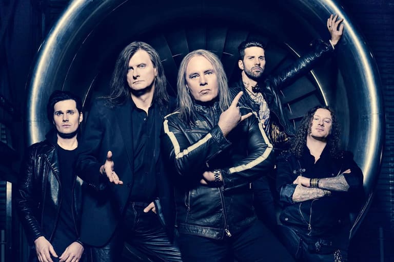 HELLOWEEN kick-off promising year 2025 with ‘Future World’ video from current live release; LIVE AT BUDOKAN out worldwide