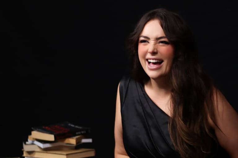 Bec Pynor – Someone Else’s Story