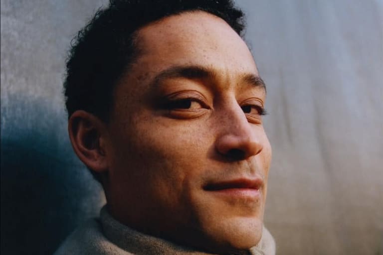 LOYLE CARNER ANNOUNCES GLOBAL TOUR AND NEW ALBUM, hopefully !