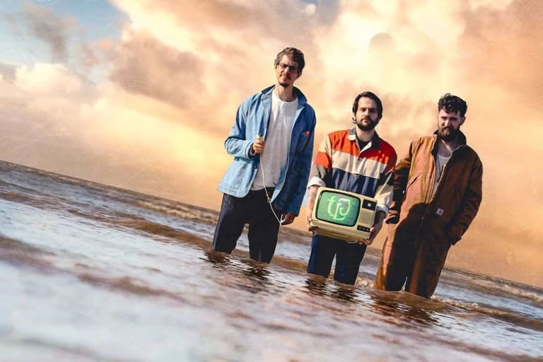 Ahoy! THE LONGEST JOHNS Supports Announced For May Tour
