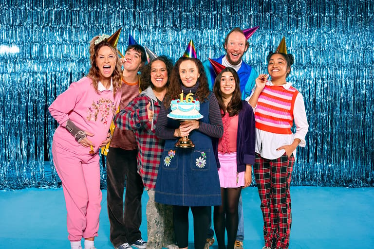 Casey Donovan, Marina Prior and Christie Whelan Browne Star In Australian Premiere Of Musical Kimberly Akimbo