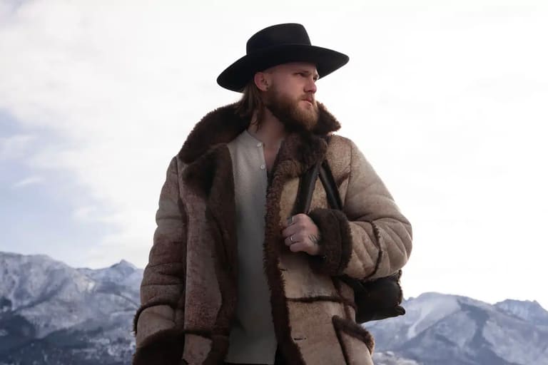 Jackson Dean announces AU singer-songwriter Austin Mackay as special guest for the On The Back Of My Dreams World Tour