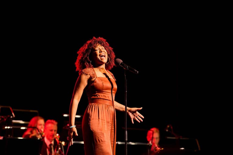Lisa Simone – A Daughter’s Tribute To Nina Simone