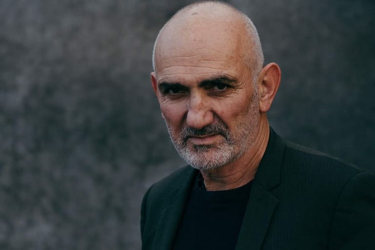 Paul Kelly Headline Red Hot Summer Tour