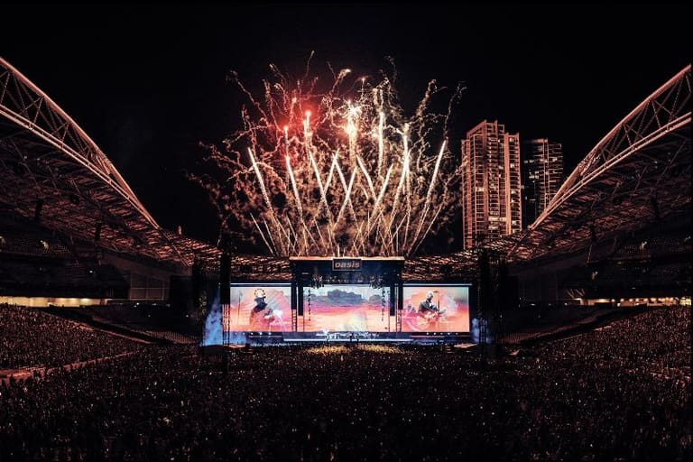 Oasis Conclude Triumphant Australian Tour