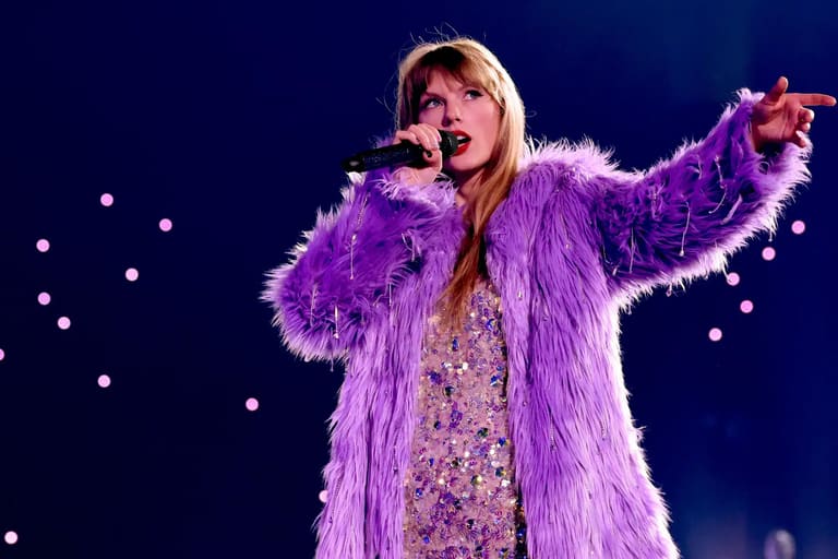 Taylor Swift | The Eras Tour Additional Melbourne + Sydney Tickets ON SALE Friday 10 November 