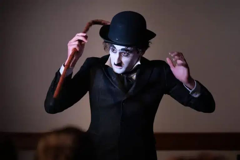 Marcel Cole: Smile – The Story Of Charlie Chaplin