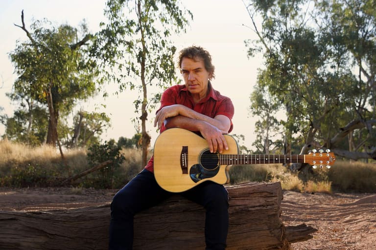 Q&A with Ian Moss