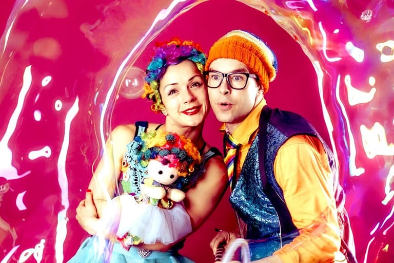 Iulia and Kurt from Bubble Show Adults Only 2