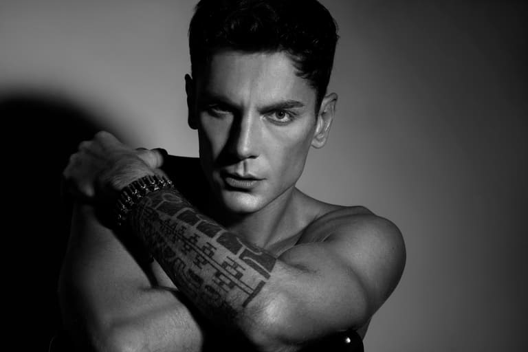 Piano Crossover Superstar Maksim Announces Oceania Tour