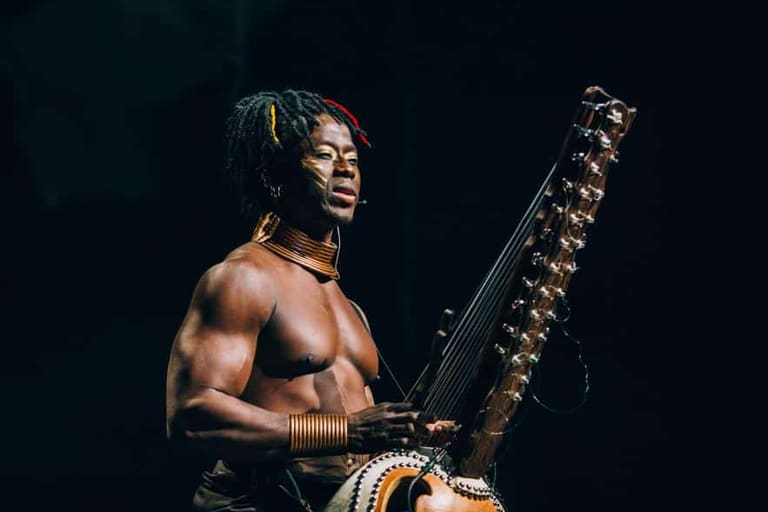 Zooming with Yamoussa Bangoura from Afrique En Cirque